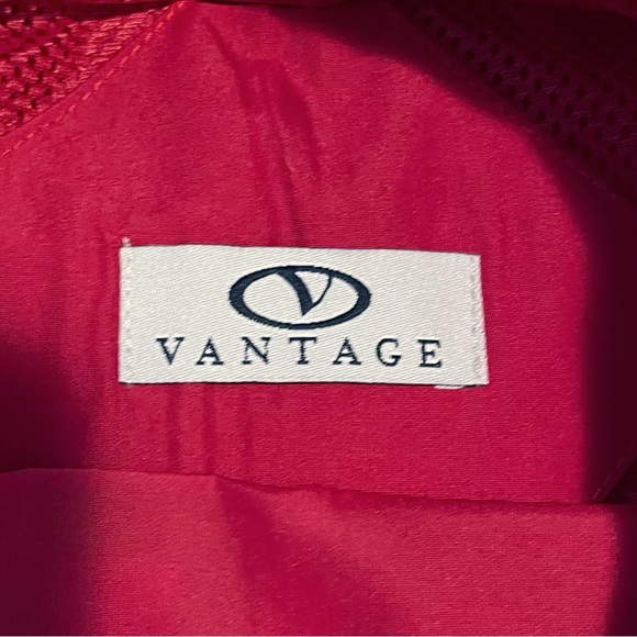 Vantage | US Open Pullover Windbreaker - Picture 10 of 11